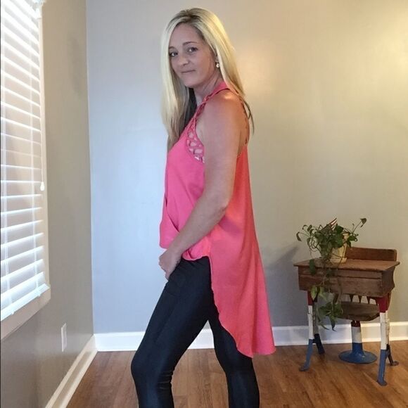 Surplice high low top   - Picture 5 of 7